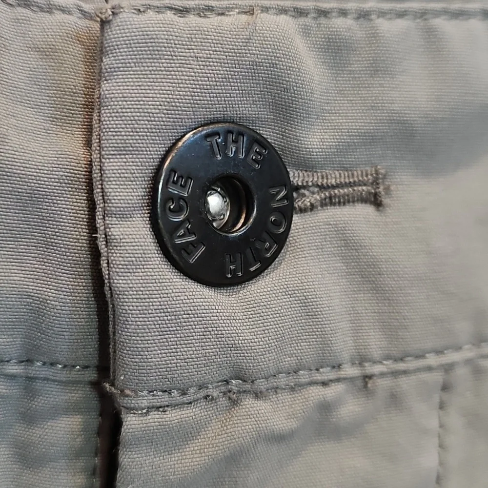 The North Face Men's Light Gray Pants
